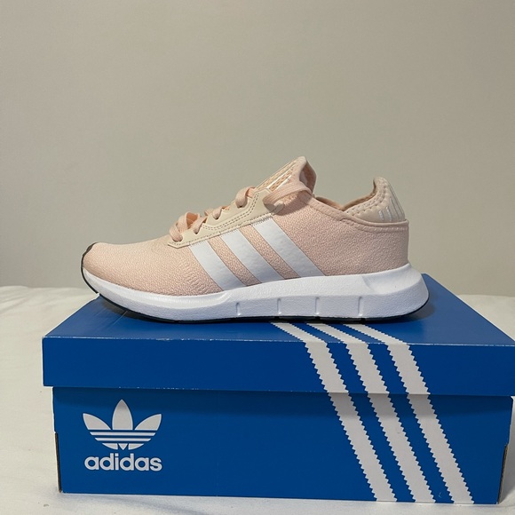 ADIDAS SWIFT RUN X W BEST OFFER - Picture 2 of 5